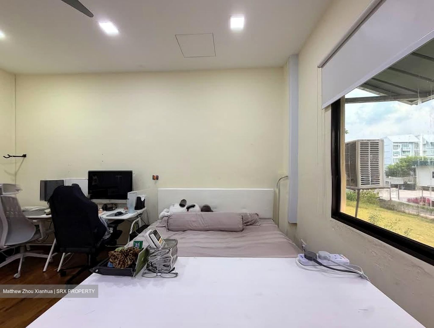 Changi Road (D14), Shop House #608703021